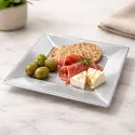 Platos de Plástico Cuadrados Plateados de 17cm