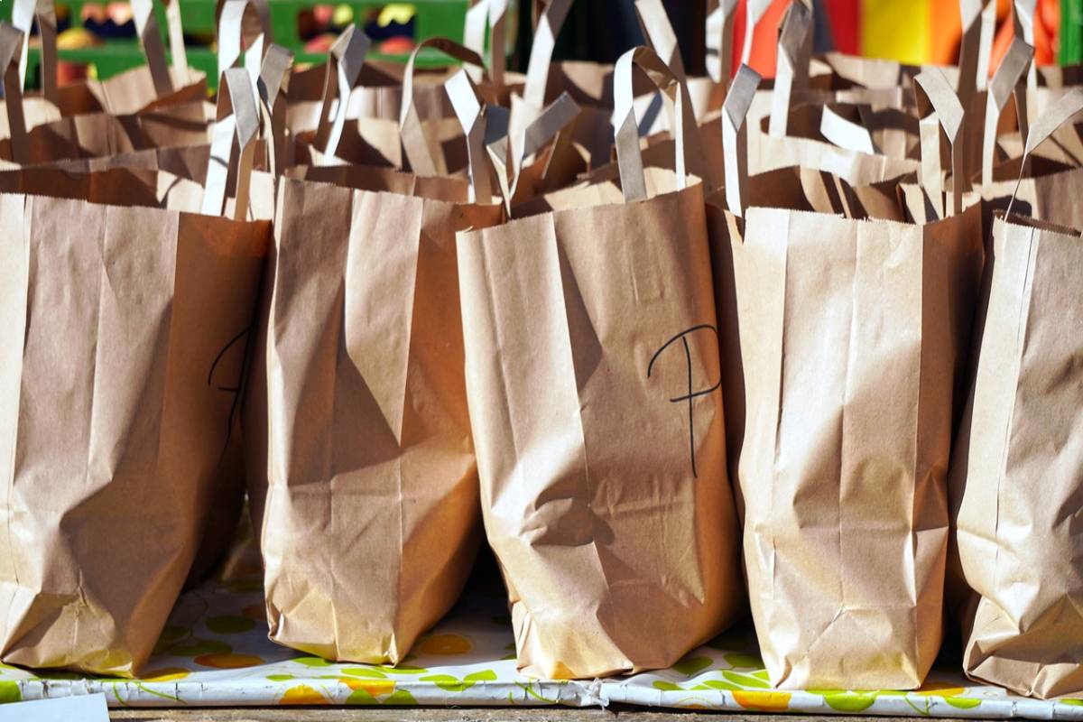de que están hechas las bolsas de papel